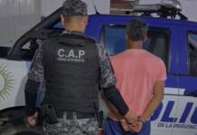 Pelea, drogas y piedrazos a la policía: un detenido tras violenta riña en barrio Miguel Muñoz