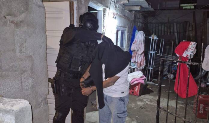 detenidos en La Calera