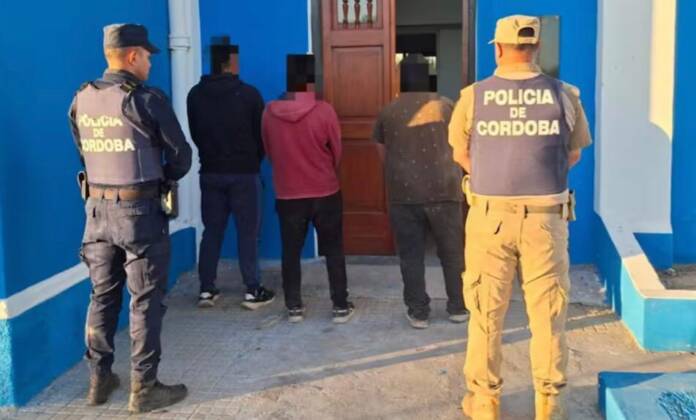 detenidos por carpinchos