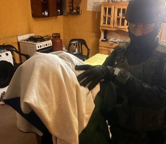 Caen dos narcos tras procedimiento antidrogas en Santa María y Bialet Massé