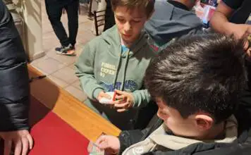 La fiebre por las figuritas del Mundial sigue alza (al igual que el precio)