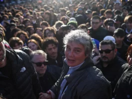 El último adiós a Gaspi: multitudinario y emotivo homenaje con la presencia de su madre en el Obelisco