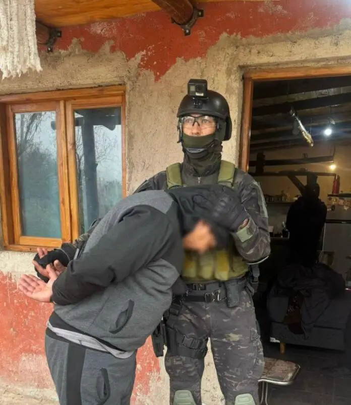 Allanamientos en Tanti y Estancia Vieja