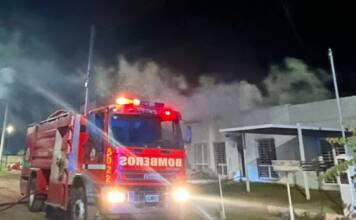 Incendio en Córdoba: un hombre y dos niños sufrieron graves quemaduras