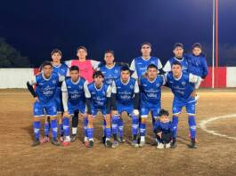 Atlético Carlos Paz mostró carácter y ganó en Córdoba para ser puntero del campeonato