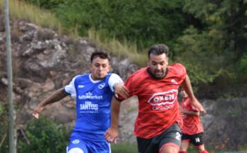 Clásico de Carlos Paz: Independiente y Atlético no se sacaron diferencias en Playas de Oro