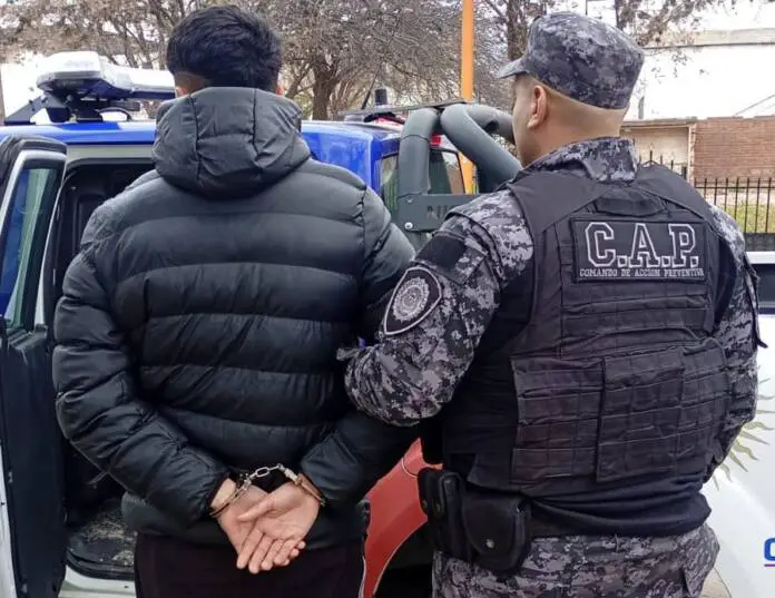 Carlos Paz: Intentó escapar de un control policial y terminó detenido