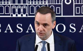 Adorni renunció a la Jefatura de Gabinete: «Me retiro con la conciencia tranquila»