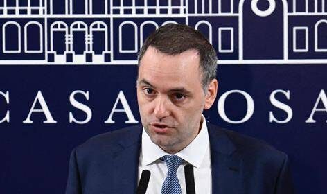 Adorni renunció a la Jefatura de Gabinete: «Me retiro con la conciencia tranquila»