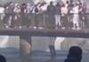 Un turista saltó al agua para salvar su celular en las Cataratas del Iguazú (Video)