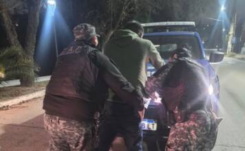 No tenía licencia para conducir e insultó a policías en un control de Carlos Paz