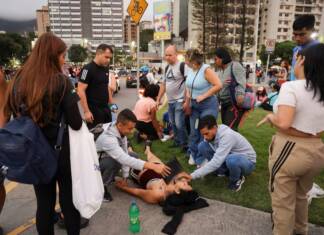 La carrera contra el reloj en La Guaira: el relato en primera persona de un rescatista voluntario