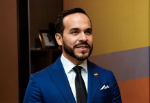 El ultraderechista De la Espriela gana la presidencia de Colombia