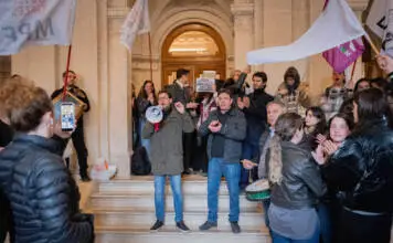 Más de mil judiciales se movilizaron en Córdoba para reclamar una recomposición salarial