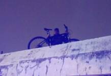 Córdoba: Huía por los techos con una bici robada y agredió a un policía