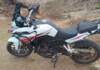 Hallan una motocicleta robada en un descampado en barrio Colinas