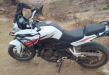 Hallan una motocicleta robada en un descampado en barrio Colinas