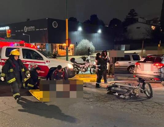 Tres choques en Carlos Paz y Tanti dejaron cuatro personas hospitalizadas este martes por la noche