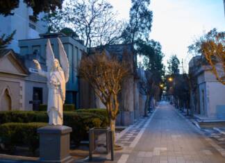 Visitar cementerios: La nueva propuesta turística en Córdoba