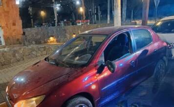 Violenta pelea en Icho Cruz: destrozaron un auto, e hirieron a una mujer con un arma blanca