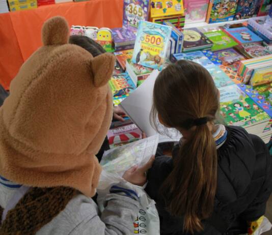 La Feria Infantil del Libro de Córdoba ya abrió sus puertas