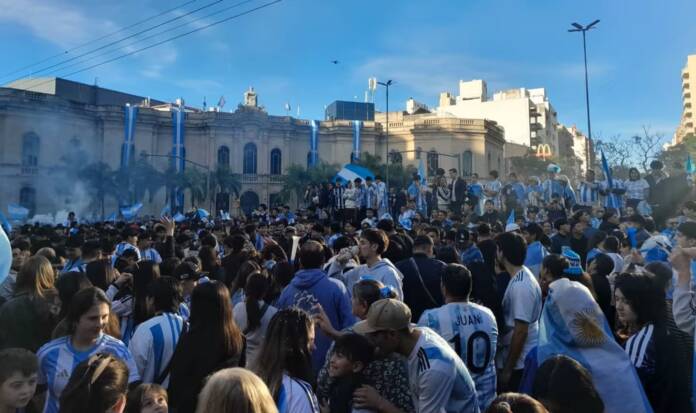 festejo hinchas argentina