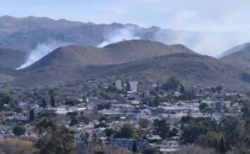 Contuvieron el incendio forestal de La Calera