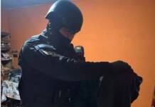 Desbarataron un búnker de drogas llevado adelante por un madre y su hijo en un barrio de Córdoba