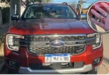 Córdoba: se resistió a una multa y arrastró a una policía con su camioneta