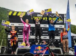 Downhill: Catalina Calderón, de Carlos Paz, pintada de bronce en Europa