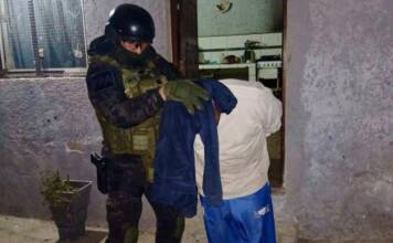 Golpe al narcomenudeo en Villa Carlos Paz: la FPA cerró un punto de venta tras un allanamiento en barrio Colinas
