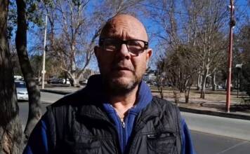 Su esposa será operada de la vista y pide ayuda para afrontar los gastos de su recuperación