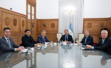 Llaryora, con la Región Centro, se juntó con Santilli para hablar de infraestructura