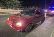 Persecución y arresto en Punilla: huyó de la policía, llevaba un rifle con mira telescópica en su auto