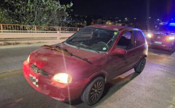 Persecución y arresto en Punilla: huyó de la policía, llevaba un rifle con mira telescópica en su auto