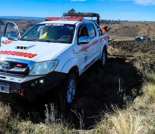Voraz incendio en Calamuchita: despliegan un amplio operativo aéreo y terrestre