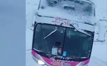 Sobrevivir a -20°C: el calvario de los conductores que siguen atrapados en Las Leñas